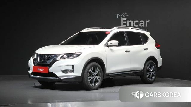 Nissan X Trail 2018 Белый из Кореи
