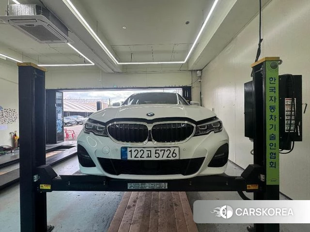 BMW 3 Series (G20) 2021 Белый из Кореи