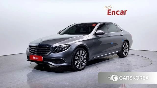 Mercedes-Benz E-Class W213 2020 Серый из Кореи