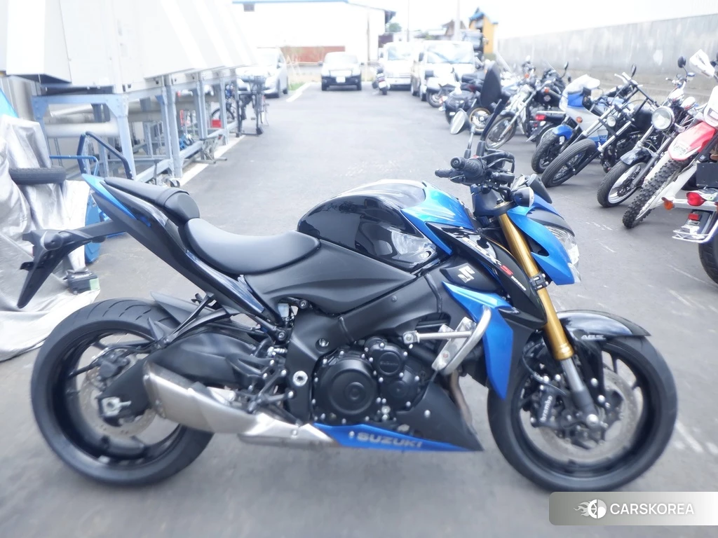Проданный Suzuki GSX-S1000 2017 из Японии