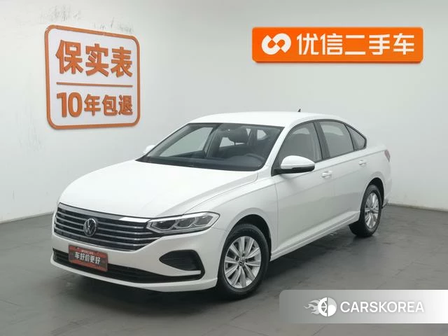 Volkswagen Lavida 2023 Белый из Китая