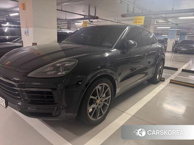 Porsche Cayenne (PO536) 2021 Черный из Кореи