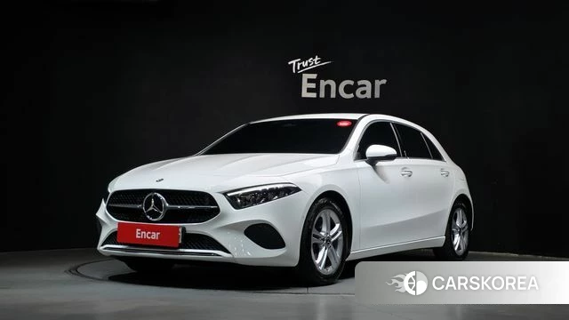 Mercedes-Benz A-Class W177 2023 Белый из Кореи