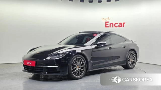 Porsche Panamera (971) 2018 Черный из Кореи