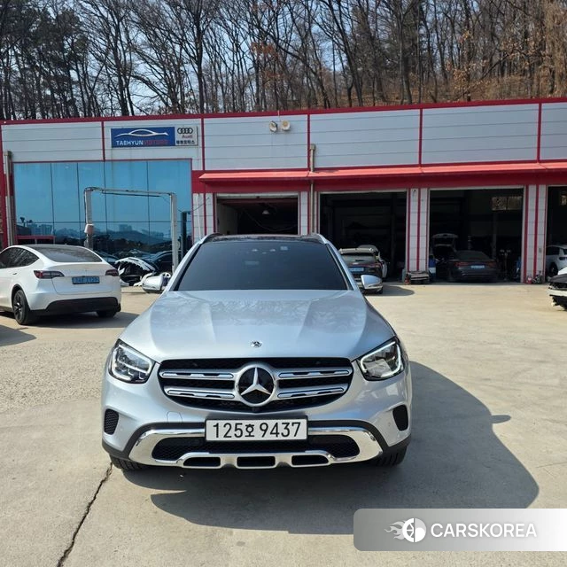 Mercedes-Benz GLC-Class X253 2022 Серебряный из Кореи