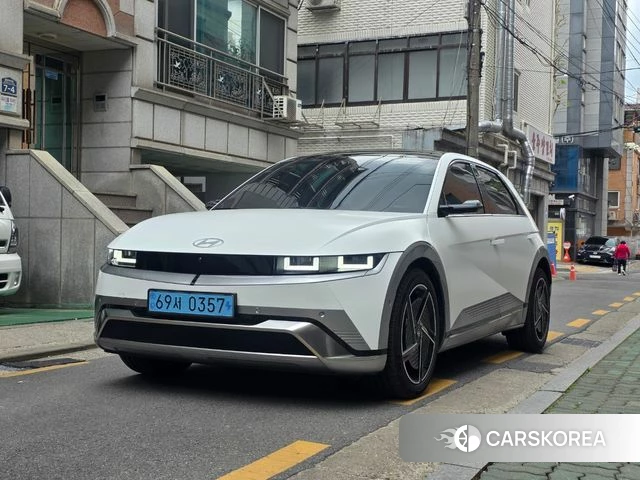 Hyundai Ionic 5 2024 Белый из Кореи