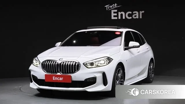 BMW 1 Series (F40) 2021 Белый из Кореи