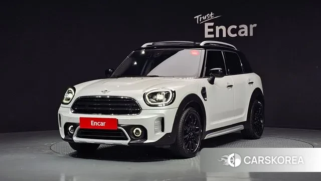 Mini Cooper Countryman 2024 Белый из Кореи