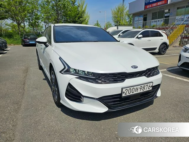 Kia K5 3rd generation 2021 Белый из Кореи