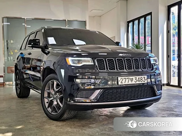 Jeep Grand Cherokee 2020 Черный из Кореи