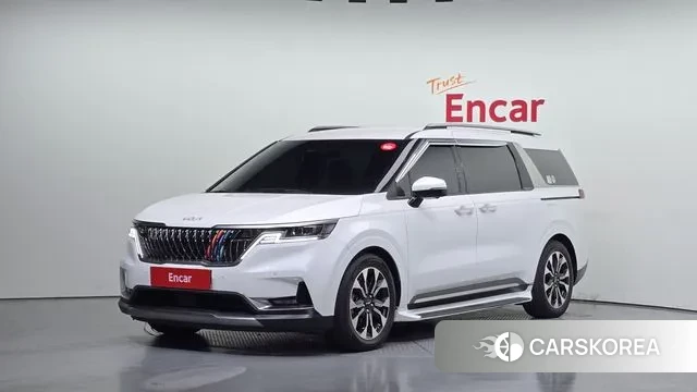 Kia Carnival 4th generation 2023 Белый из Кореи