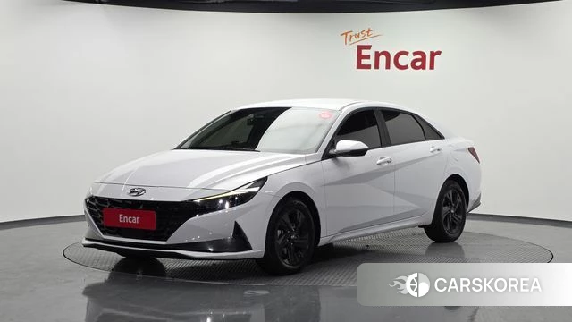 Hyundai Avante Hybrid (CN7) 2022 Белый из Кореи