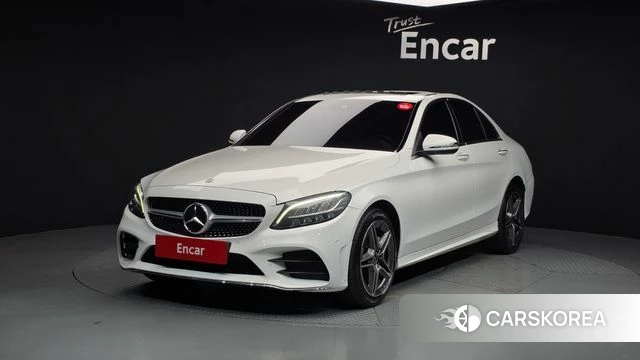 Mercedes-Benz C-Class W205 2019 Белый из Кореи