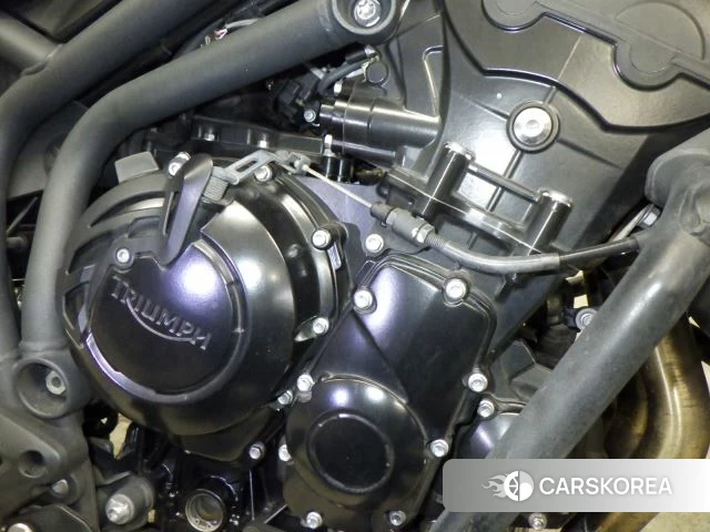 Engine photo