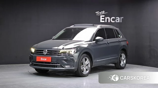 Volkswagen Tiguan second Generation 2018 Серый из Кореи