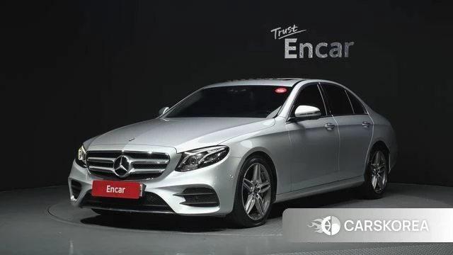 Mercedes-Benz E-Class W213 2019 Серебряный из Кореи