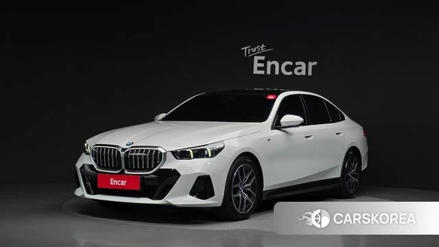 BMW 5 Series (G60) 2025 Белый из Кореи