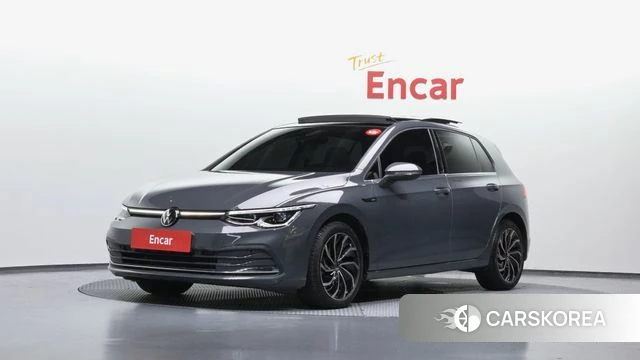Volkswagen Golf 8th Generation 2023 Серый из Кореи