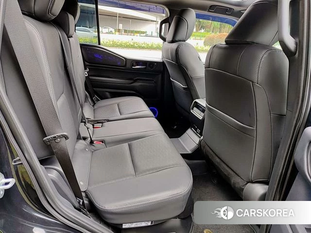 Toyota Prado 2025 Черный из Китая