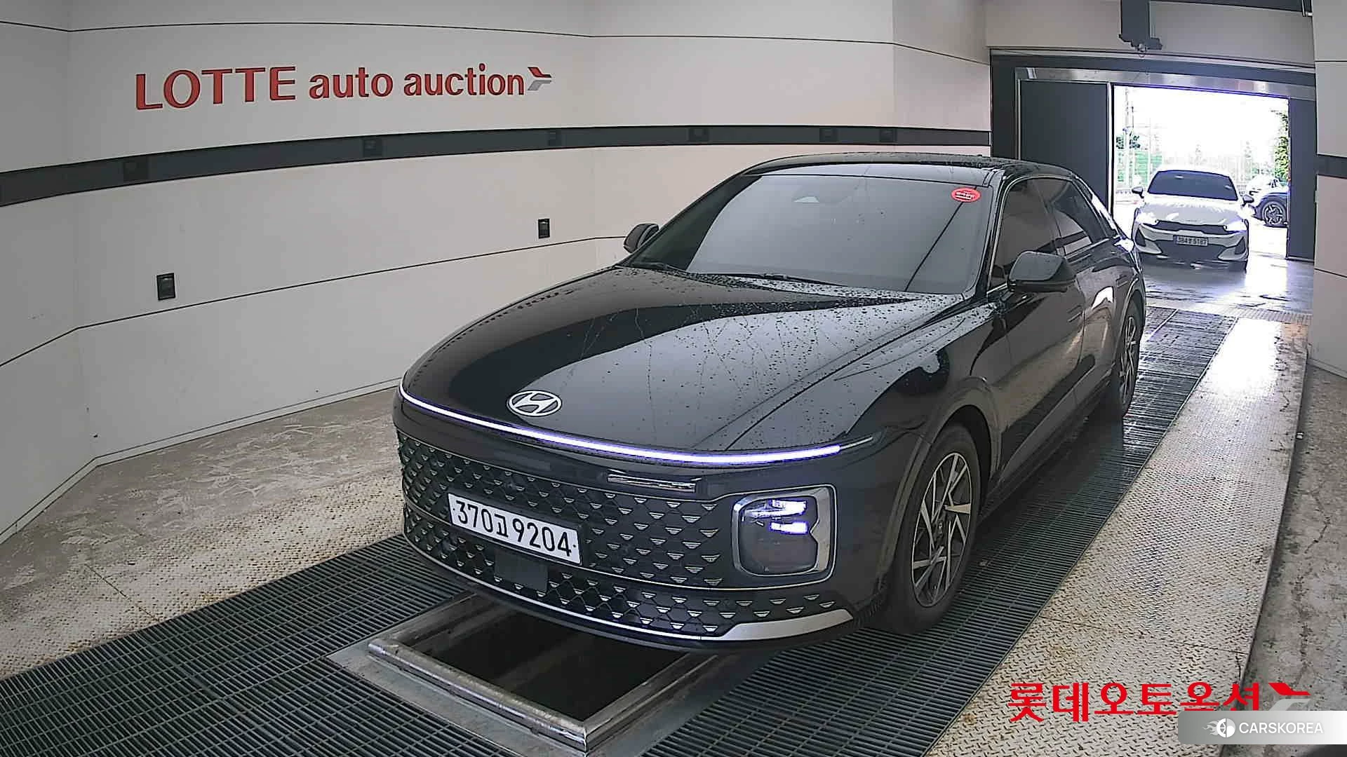 Hyundai Grandeur Hybrid 2023 Abyss Black Pearl из Кореи