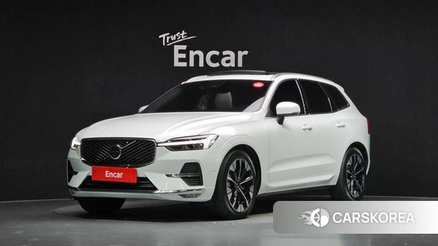 Volvo XC60 second Generation 2025 Белый из Кореи