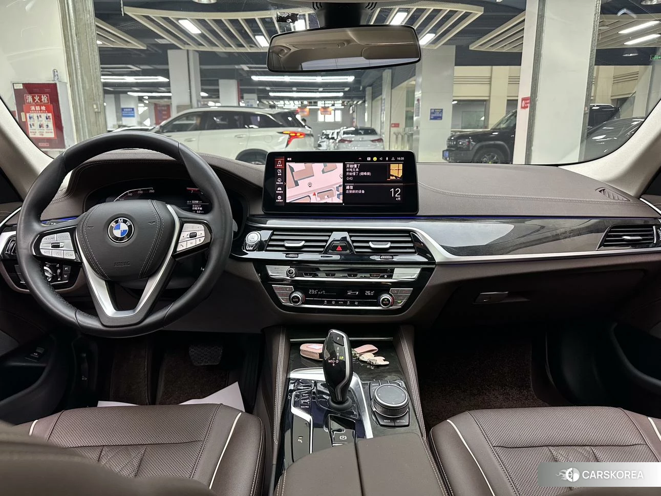 BMW 5 series 2021 Шампань из Китая