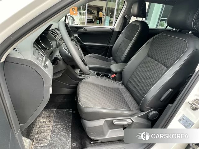 Volkswagen Tiguan L 2021 Белый из Китая