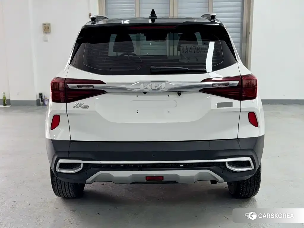 Kia KX3 2022 Белый из Китая