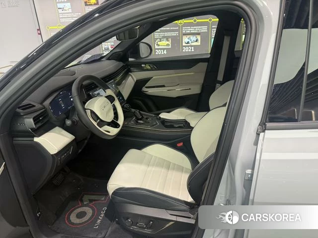 Lynk 01 2023 Другой из Китая