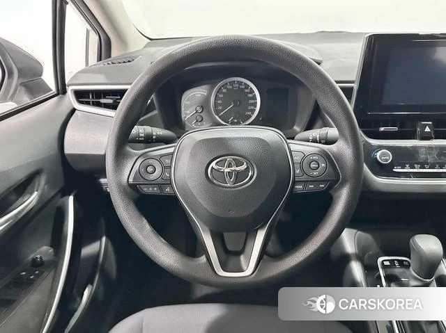 Toyota Corolla 2023 Белый из Китая