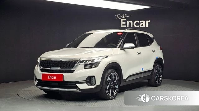 Kia Seltos 2022 Белый из Кореи