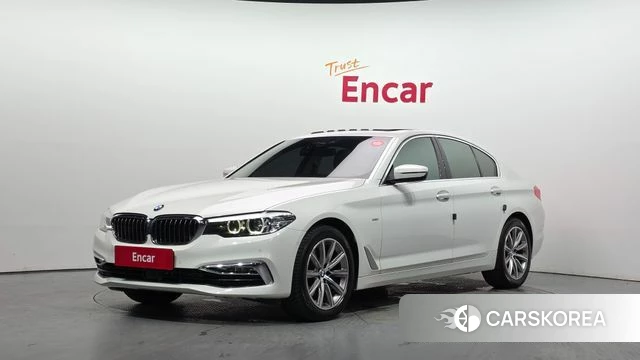 BMW 5 Series (G30) 2018 Белый из Кореи