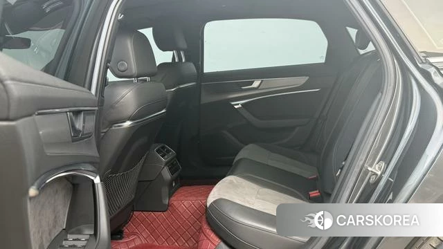 Audi A6L 2019 Темно-серый из Китая