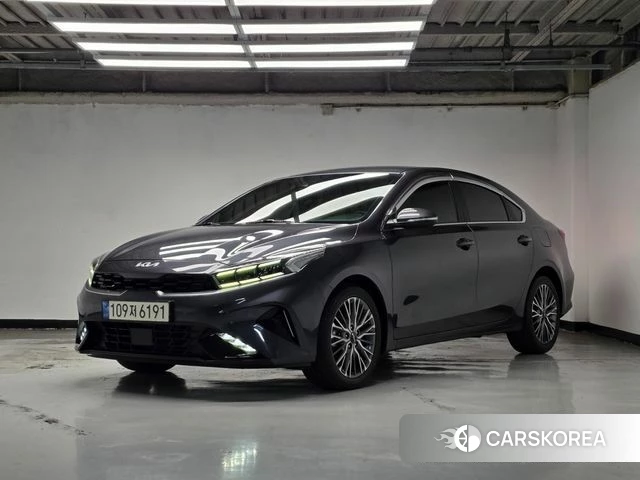 Kia The New K3 2nd generation 2021 Серый из Кореи