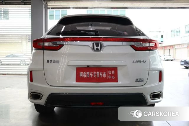 Honda UR-V 2018 Белый из Китая