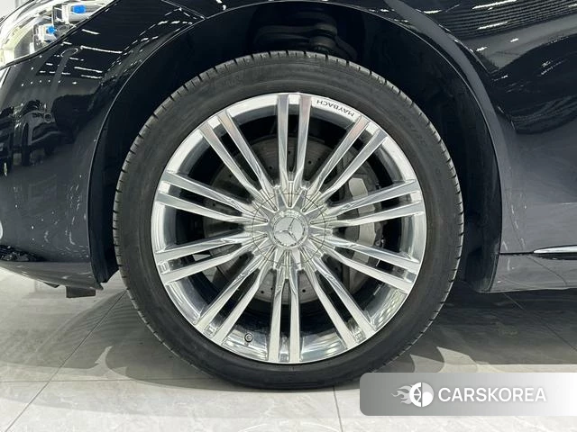 Mercedes-Benz Maybach S-class 2022 Черный из Китая