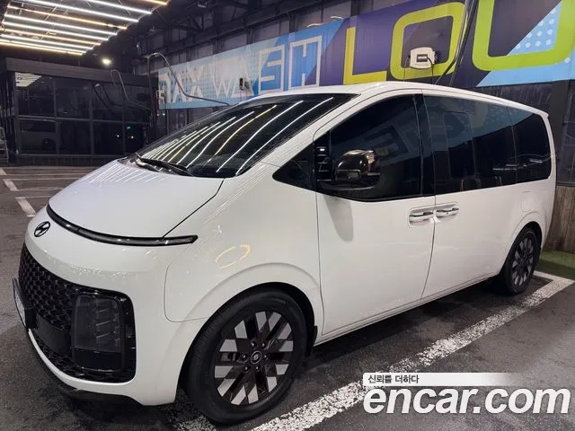 Hyundai Staria 2021 Белый из Кореи