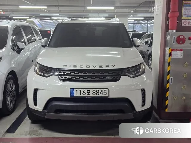 Land Rover Discovery 5 2019 Белый из Кореи
