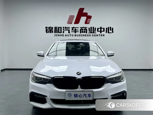 BMW 5 series 2018 Белый из Китая