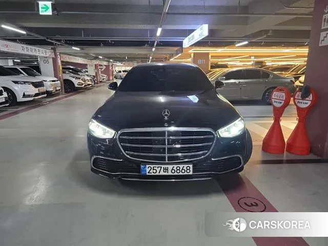 Mercedes-Benz S-Class W223 2024 Черный из Кореи