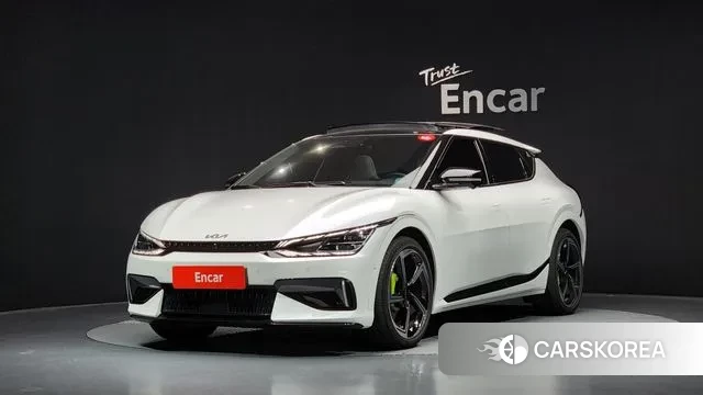Kia EV6 2023 Белый из Кореи