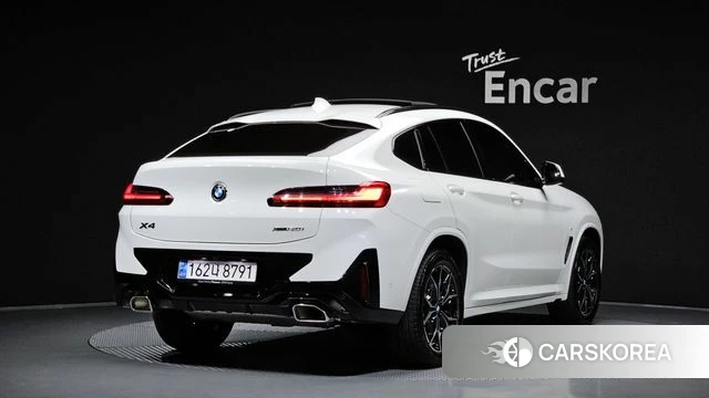 BMW X4 (G02) 2024 Белый из Кореи