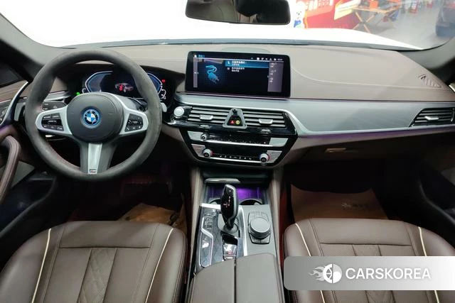 BMW 5 series PHEV id 3869940 из Китая