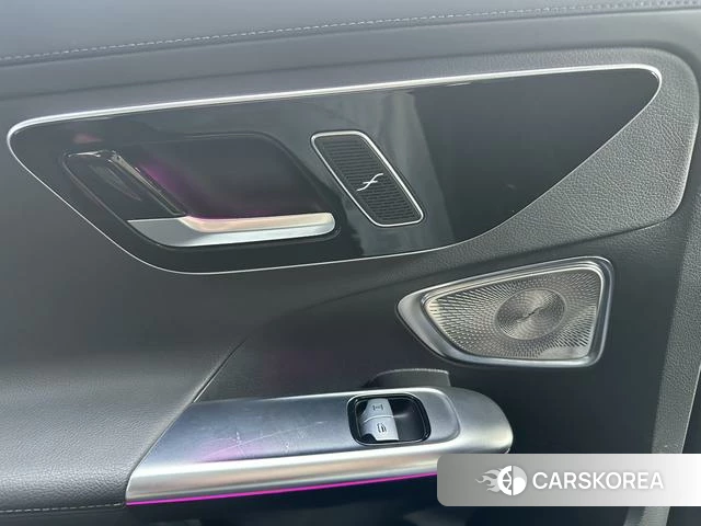 Mercedes-Benz Class C 2022 Белый из Китая