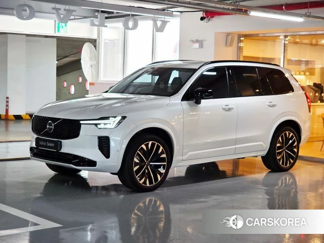 Volvo XC90 second Generation 2026 Белый из Кореи