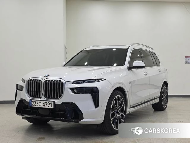 BMW X7 (G07) 2023 Белый из Кореи