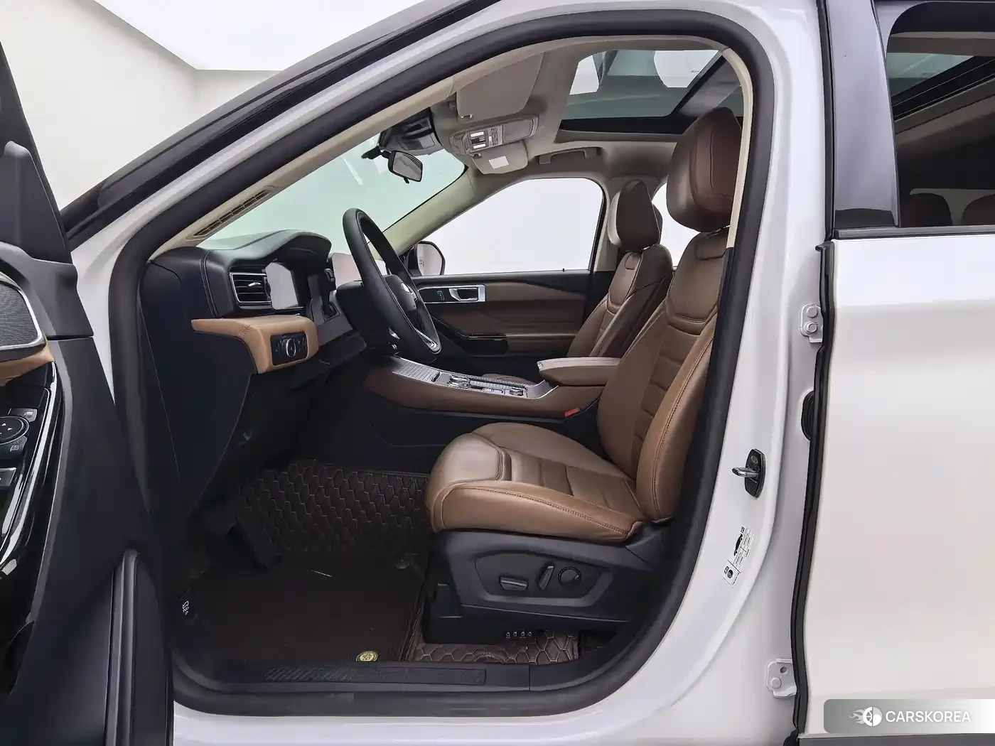 Ford Explorer 2023 Белый из Китая