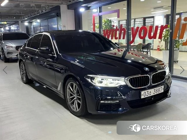 BMW 5 Series (G30) 2018 Синий из Кореи