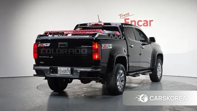 Chevrolet (GM Daewoo) Colorado 2020 Черный из Кореи