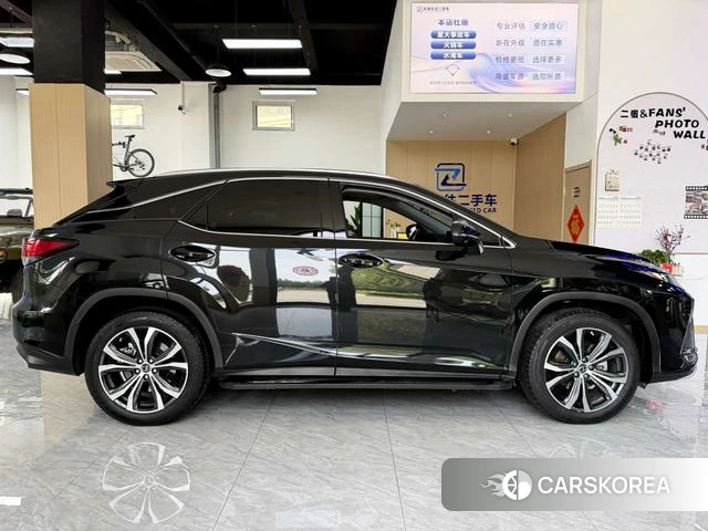 Lexus RX 2022 Черный из Китая